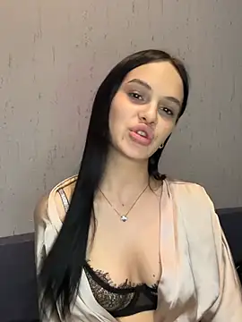 MilaYara online show from February 23, 2026, 9:04 pm