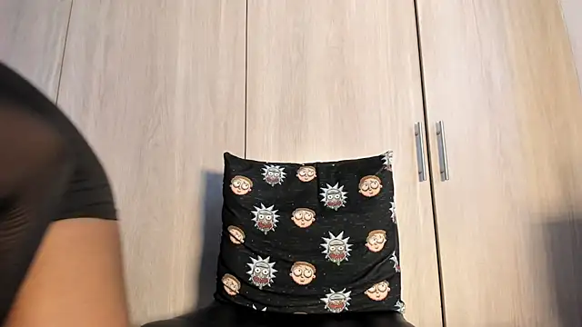 sweetveronicalodge online show from May 24, 2026, 9:26 pm