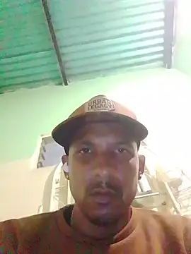 blackhot22c online show from July 11, 2026, 7:03 pm