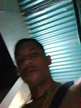 blackhot22c online show from June 14, 2026, 6:42 pm