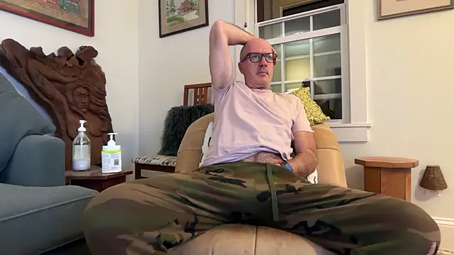 Guy  Grey online show from April 11, 2026, 11:52 pm