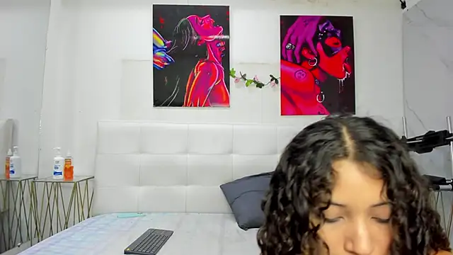 ahsly78Bryan online show from March 6, 2026, 9:43 pm