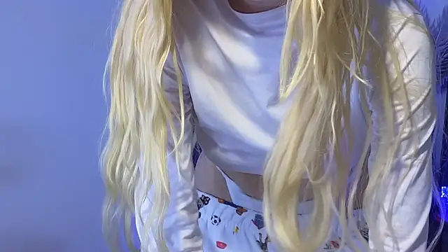 Snapshot of KarmaArms chatting on February 22, 2026, 1:24 pm KarmaArms online show from February 22, 2026, 1:24 pm