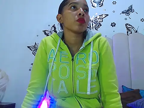 Snapshot of ChloeTastty4u chatting on February 22, 2026, 2:14 am ChloeTastty4u online show from February 22, 2026, 2:14 am