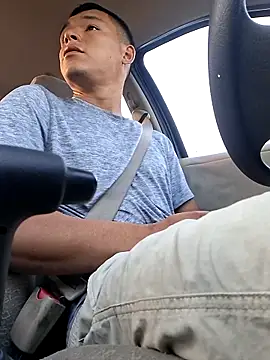 gueboloco2626 online show from March 25, 2026, 1:10 pm