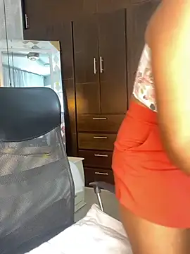 Miaafoxx   online show from March 19, 2026, 7:36 pm