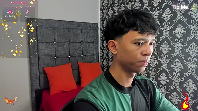 Little Twink19x online show from July 24, 2026, 7:54 pm
