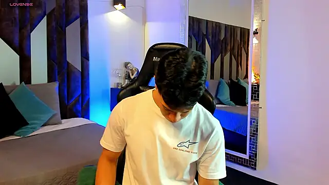 TonyPetrovjs online show from March 25, 2026, 4:12 am