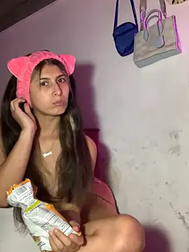 Snapshot of Candy_Lennon chatting on February 23, 2026, 1:18 am Candy Lennon online show from February 23, 2026, 1:18 am