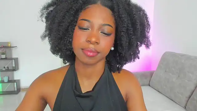 amatiisturr online show from April 4, 2026, 7:20 pm