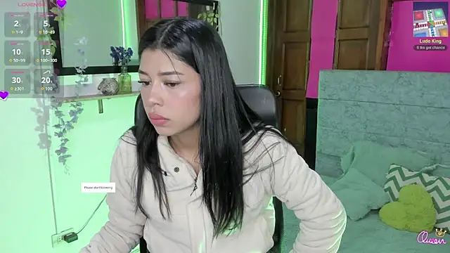 Aysha winxs online show from April 10, 2026, 3:46 am