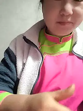 MayEva ly online show from March 11, 2026, 1:54 am