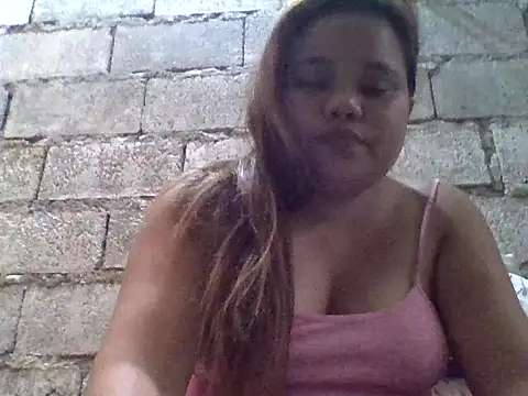 sweetlyn31 online show from July 7, 2026, 8:07 am
