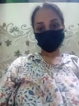 Vandana122 online show from May 11, 2026, 11:11 am