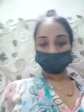 Vandana122 online show from May 14, 2026, 12:46 pm