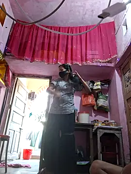 radha76448 online show from February 22, 2026, 9:44 am