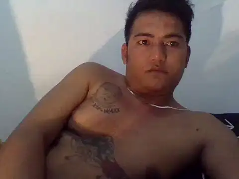 hollyfuck69 online show from February 24, 2026, 9:43 am