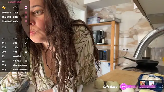 Lyanka Sweet online show from June 1, 2026, 9:53 am