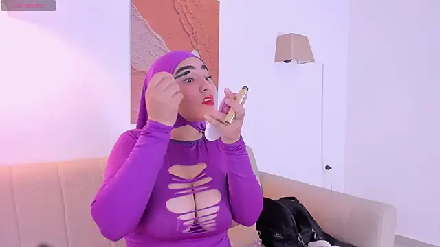 Snapshot of Malika_Noor chatting on July 7, 2026, 3:04 pm Malika Noor online show from July 7, 2026, 3:04 pm