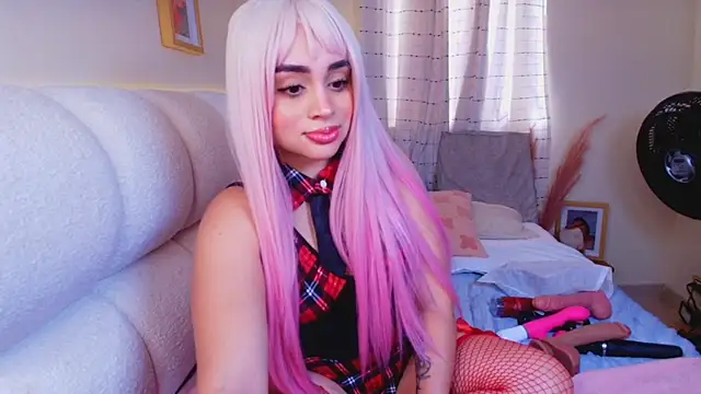 soph1a roy online show from March 21, 2026, 2:32 pm