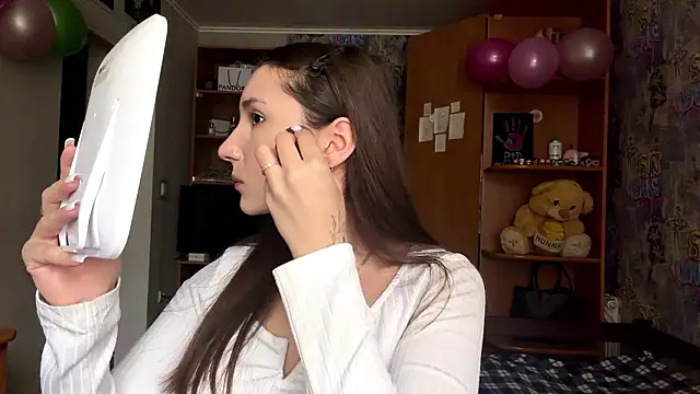 poly princess online show from February 23, 2026, 7:09 am