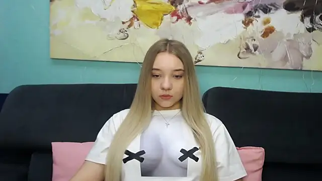 Snapshot of MilanaSiia chatting on March 21, 2026, 5:30 am MilanaSiia online show from March 21, 2026, 5:30 am