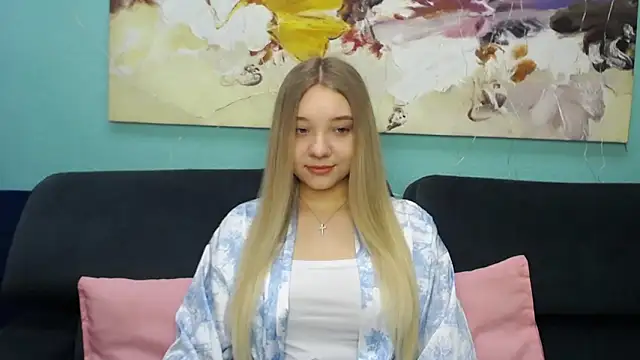 Snapshot of MilanaSiia chatting on March 13, 2026, 5:45 am MilanaSiia online show from March 13, 2026, 5:45 am