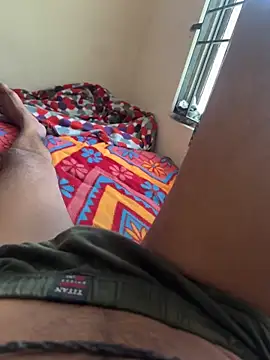 neekosam12 online show from March 29, 2026, 9:33 am