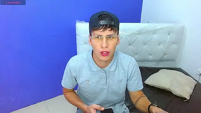 Snapshot of masterboyx chatting on February 24, 2026, 3:46 pm masterboyx online show from February 24, 2026, 3:46 pm