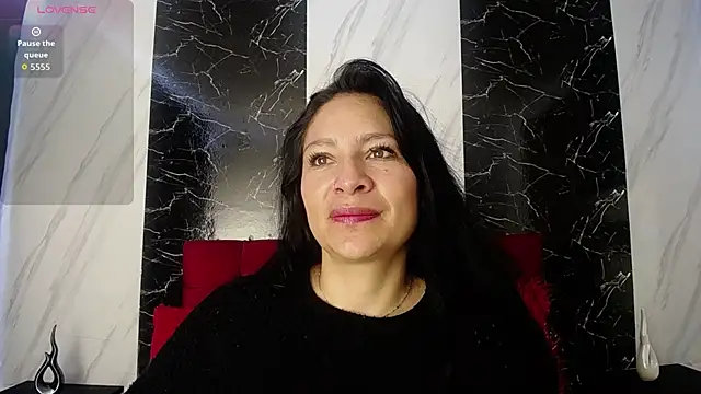 SofiaMoreno  online show from May 4, 2026, 2:20 pm