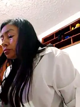 Samanta gonzales online show from February 24, 2026, 7:15 pm