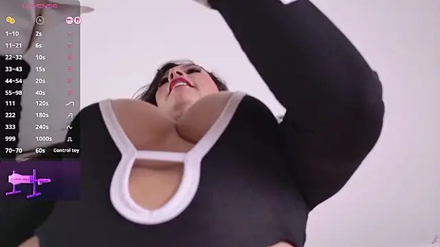 Paula Brown88 online show from March 3, 2026, 4:58 pm