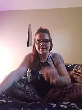 Sexymilf6992 online show from June 8, 2026, 12:49 am