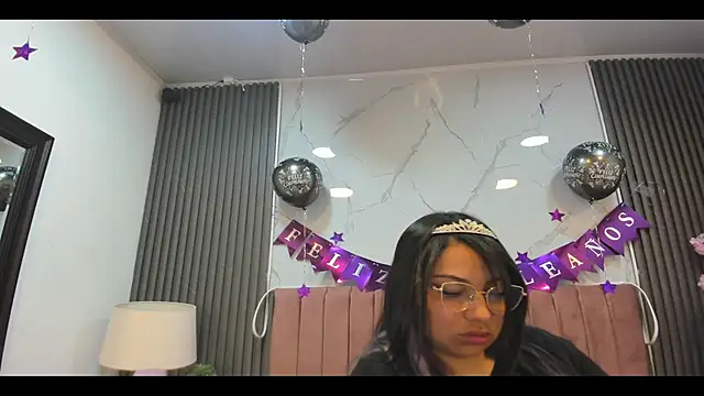 AbbieVous online show from March 25, 2026, 12:04 pm