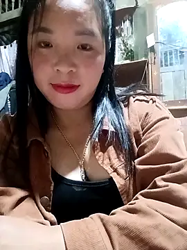 Snapshot of Lucky_girl_4 chatting on March 5, 2026, 2:24 pm Lucky girl 4 online show from March 5, 2026, 2:24 pm