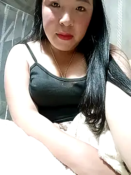 Snapshot of Lucky_girl_4 chatting on March 8, 2026, 5:33 am Lucky girl 4 online show from March 8, 2026, 5:33 am