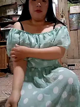 Snapshot of Lucky_girl_4 chatting on March 20, 2026, 1:28 am Lucky girl 4 online show from March 20, 2026, 1:28 am