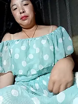 Snapshot of Lucky_girl_4 chatting on March 7, 2026, 3:39 pm Lucky girl 4 online show from March 7, 2026, 3:39 pm