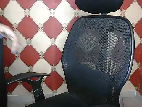 Shreya-S online show from February 28, 2026, 3:06 am