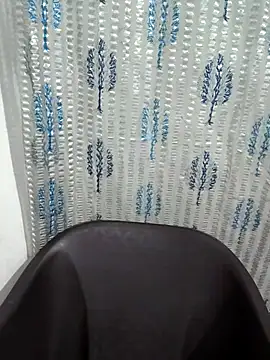 Snapshot of iam-anshika chatting on April 4, 2026, 8:43 am iam-anshika online show from April 4, 2026, 8:43 am