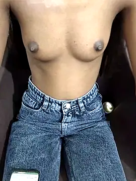 Snapshot of iam-anshika chatting on April 6, 2026, 5:52 am iam-anshika online show from April 6, 2026, 5:52 am