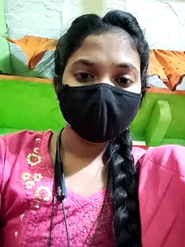 Cute aroshi online show from March 10, 2026, 9:46 am