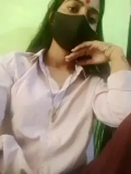 wifedesi7050 online show from March 23, 2026, 4:01 am