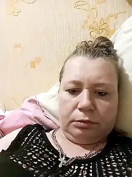 KiraStanton online show from March 29, 2026, 2:35 am