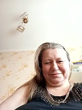 KiraStanton online show from March 11, 2026, 11:48 am