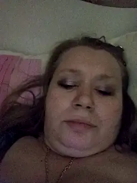 Snapshot of KiraStanton chatting on February 27, 2026, 1:06 am KiraStanton online show from February 27, 2026, 1:06 am