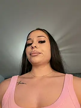 Olivia Noor online show from July 25, 2026, 4:13 pm