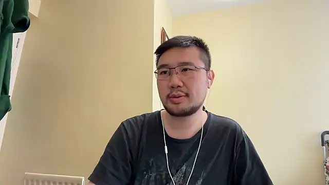 jasonryu2025 online show from May 14, 2026, 1:30 pm