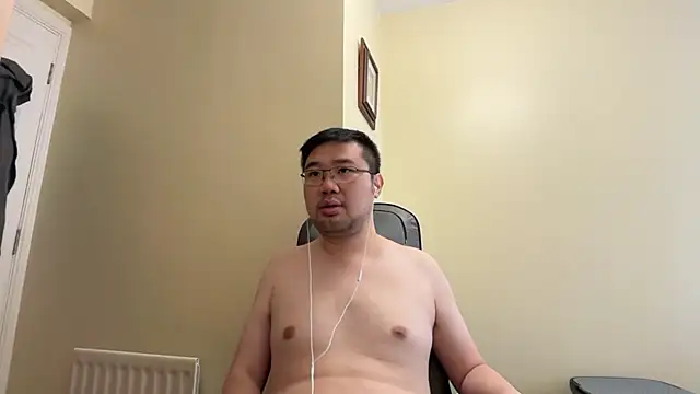 jasonryu2025 online show from May 25, 2026, 9:52 am