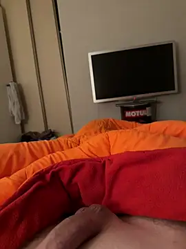 Snapshot of foudesexe23 chatting on February 25, 2026, 6:02 am foudesexe23 online show from February 25, 2026, 6:02 am